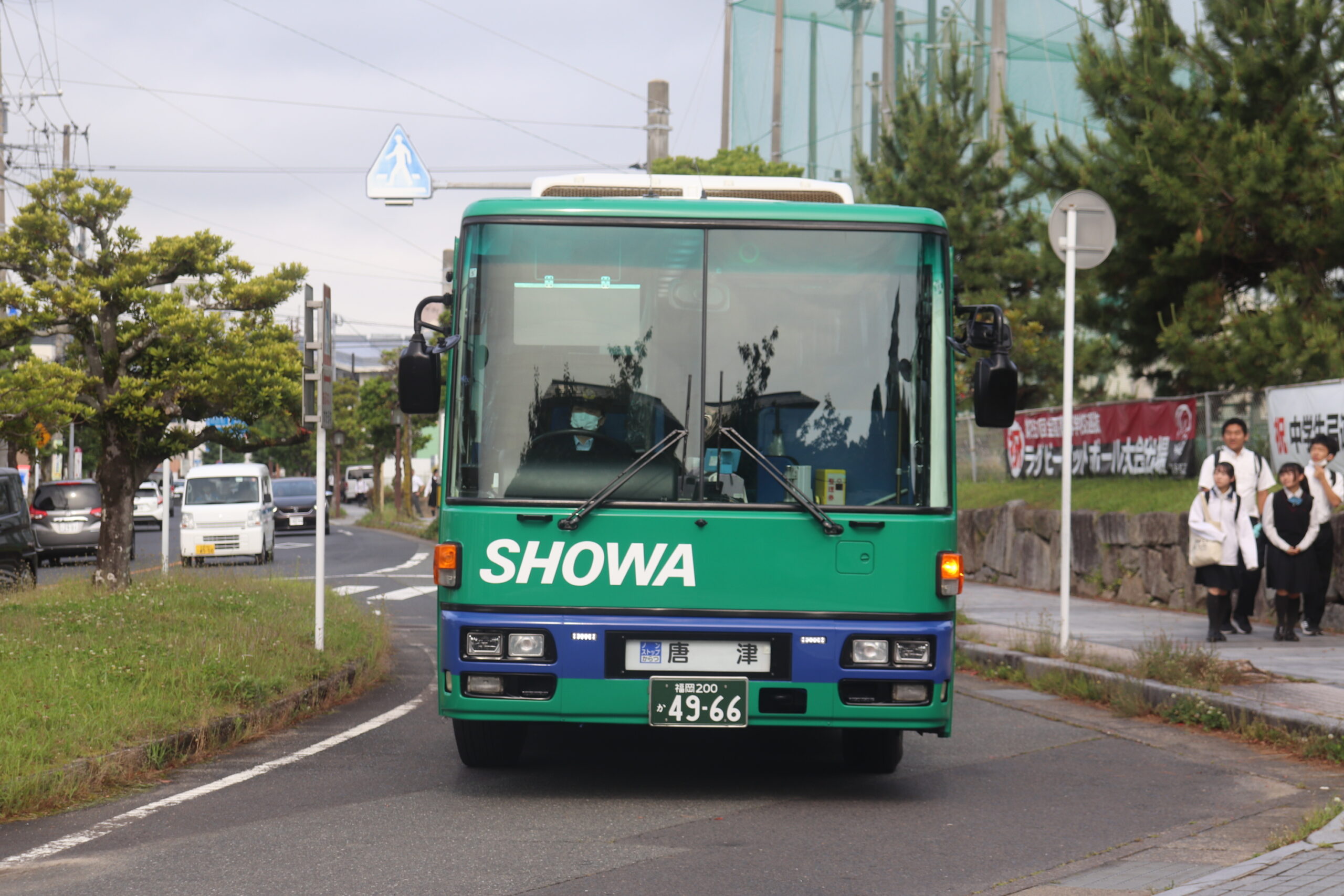 朝の高速バスは正門前に停車！ 朝の貴重な時間を有効活用！