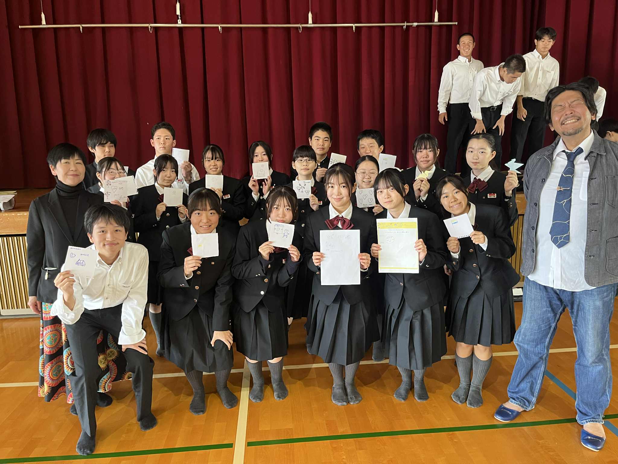 「誰もがヒーローになれる！」～明日への扉講演会～