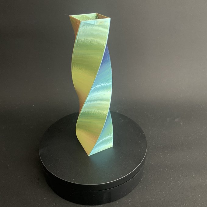 ”好き”を形に。1５歳の3Dアートクリエーター