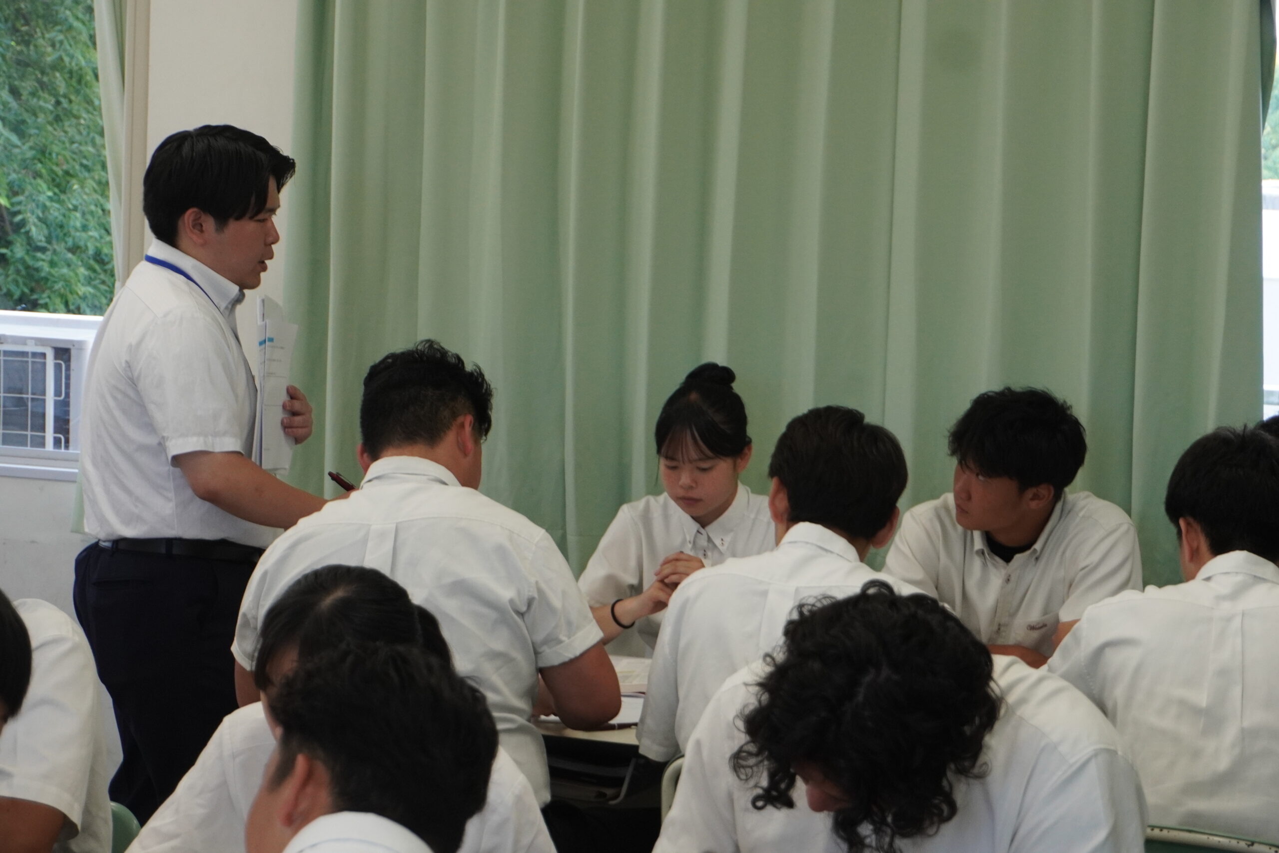 母校で学び、母校で教える ～5名の教育実習生が充実した3週間を終えました～